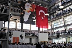 84 yıl sonra aynı hüzün: 10 Kasım, 09.05